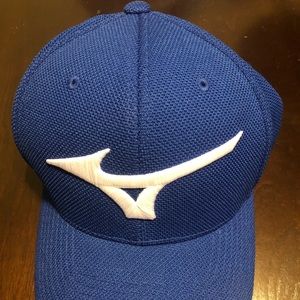 Never worn. Mizuno Royal Blue Fitted Golf Hat
